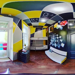 Хостел Yourhostel